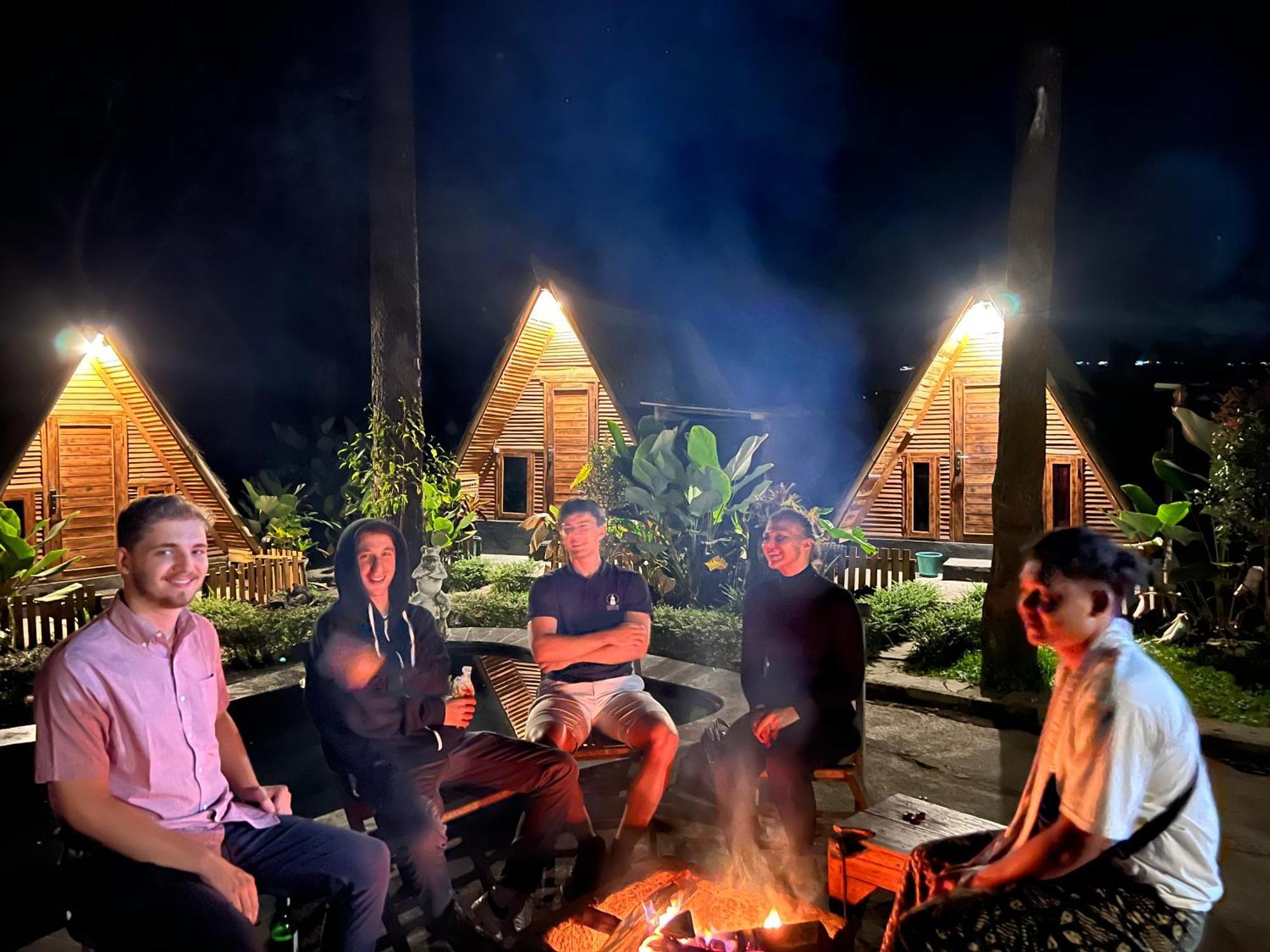 Triangle House And Private Hot Spring * Kintamani (Bali)